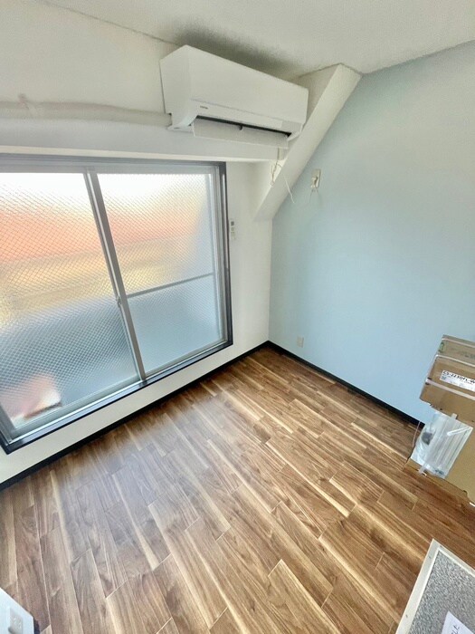 物件内観写真22　(居室)