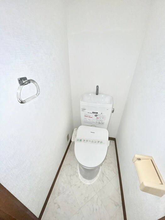 物件内観写真12　(トイレ)