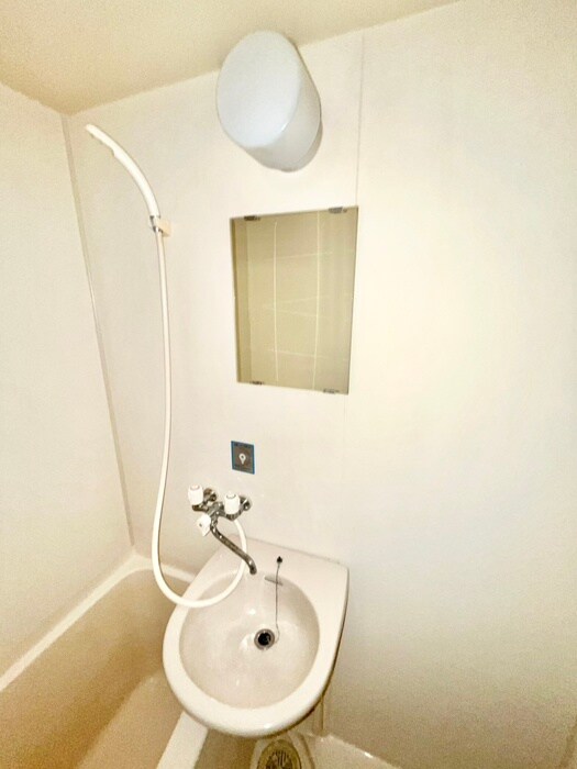 物件内観写真13　(洗面)