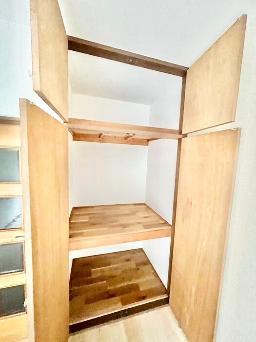 物件内観写真15　(収納)