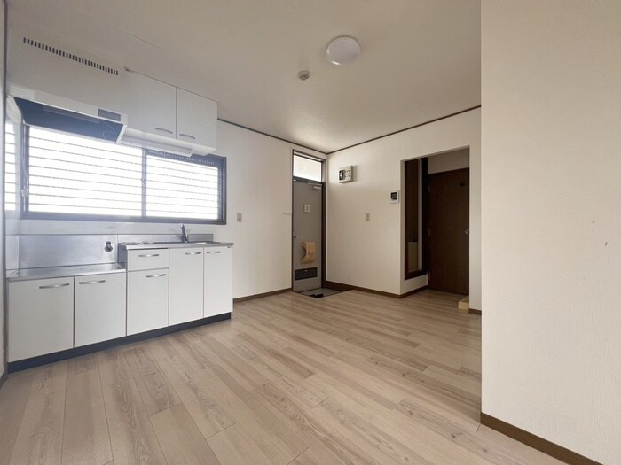 物件内観写真8　(居室)