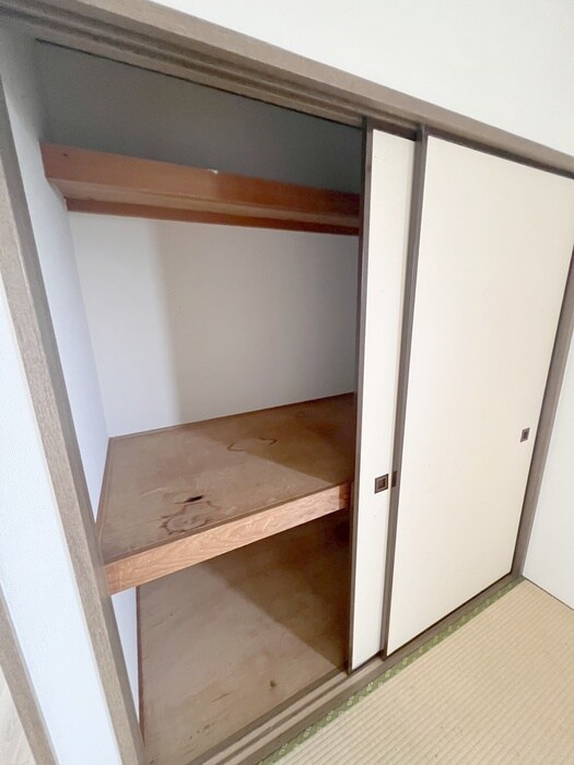 物件内観写真10　(収納)