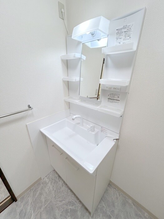 物件内観写真15　(洗面)