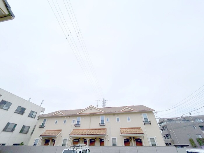 物件内観写真21　(室内からの展望)