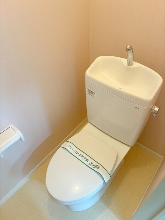 物件内観写真17　(トイレ)