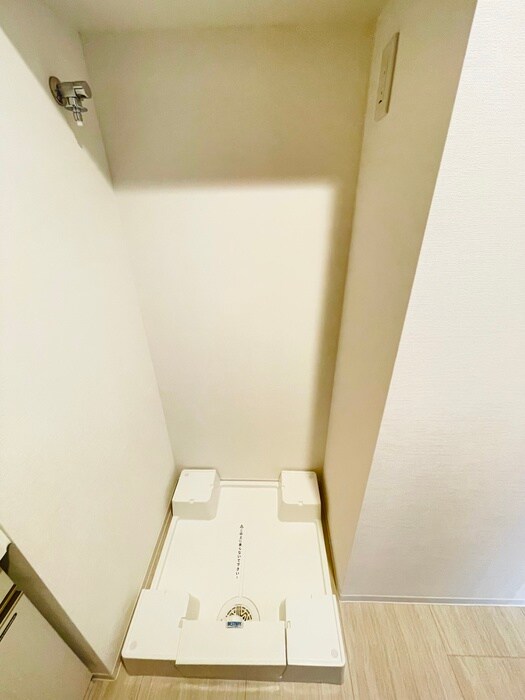 物件内観写真17　(洗濯機置場)