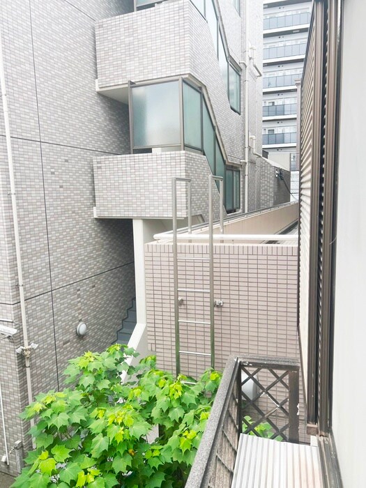 物件内観写真18　(ベランダ・バルコニー)