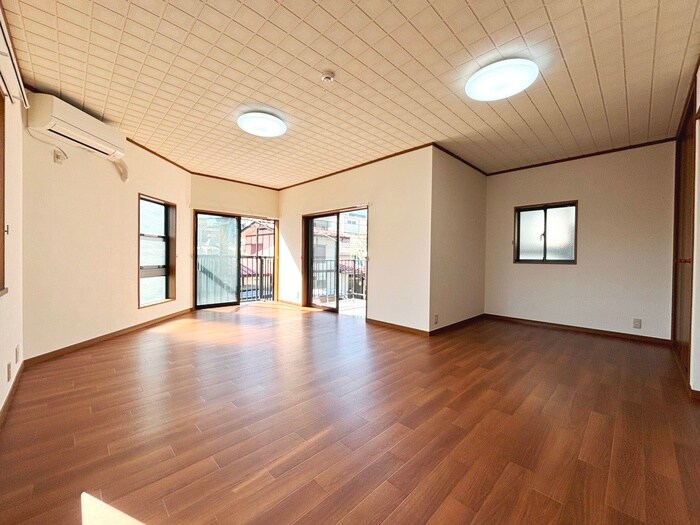 物件内観写真7　(内観写真)