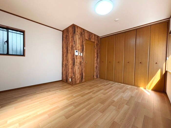 物件内観写真14　(居室)