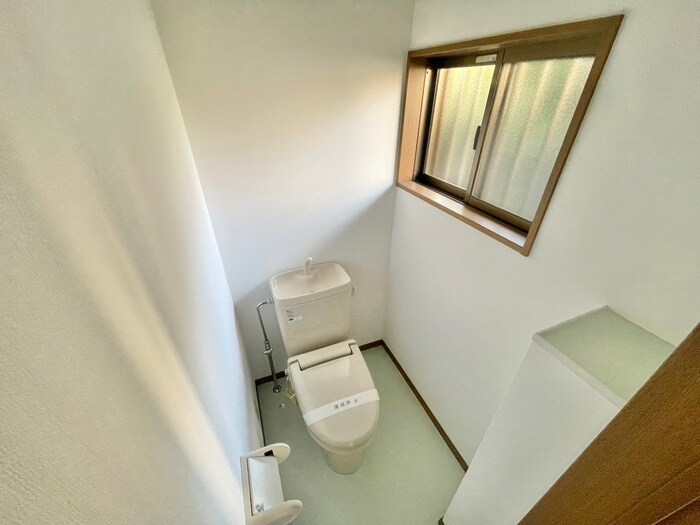 物件内観写真13　(トイレ)