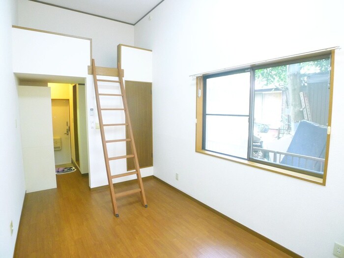 物件内観写真8　(居室)