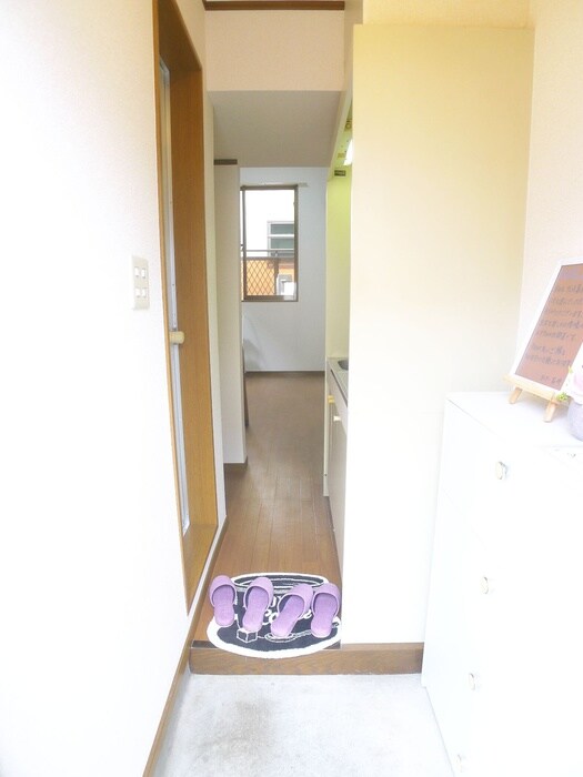 物件内観写真19　(玄関)