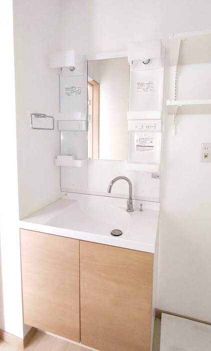 物件内観写真13　(洗面)