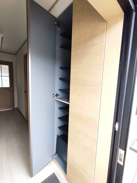 物件内観写真20　(靴箱)