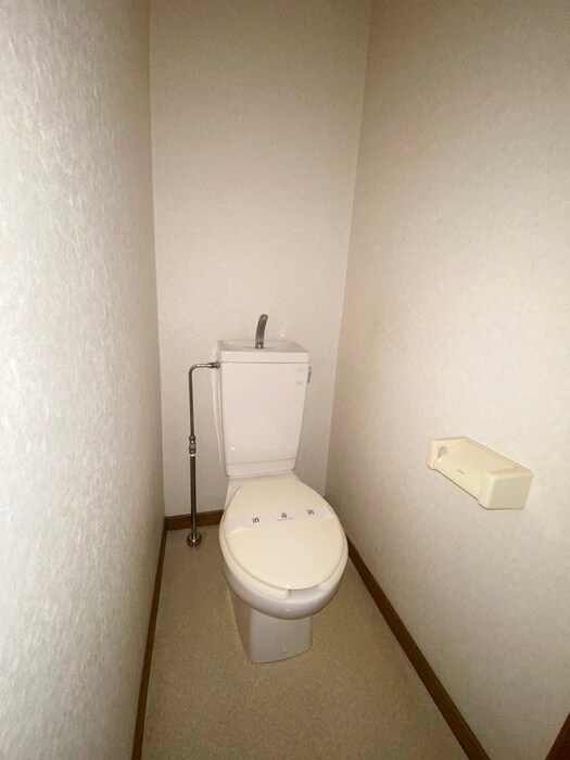 物件内観写真9　(トイレ)