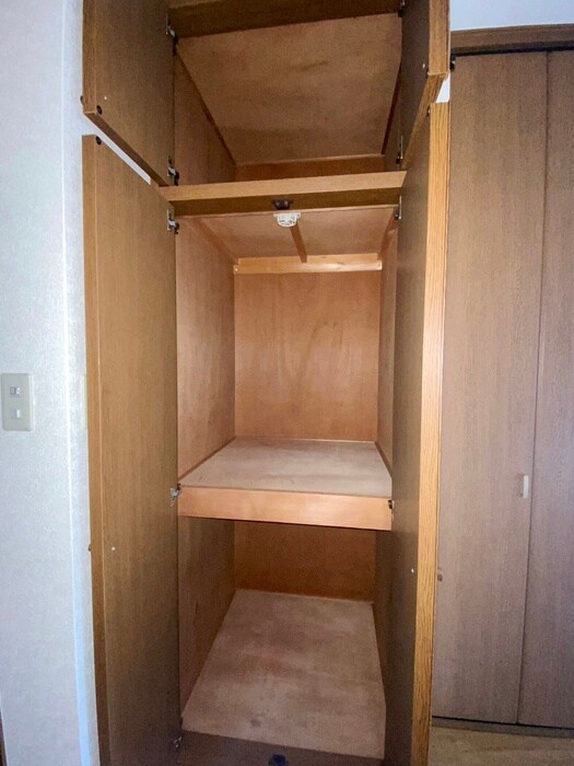 物件内観写真11　(収納)