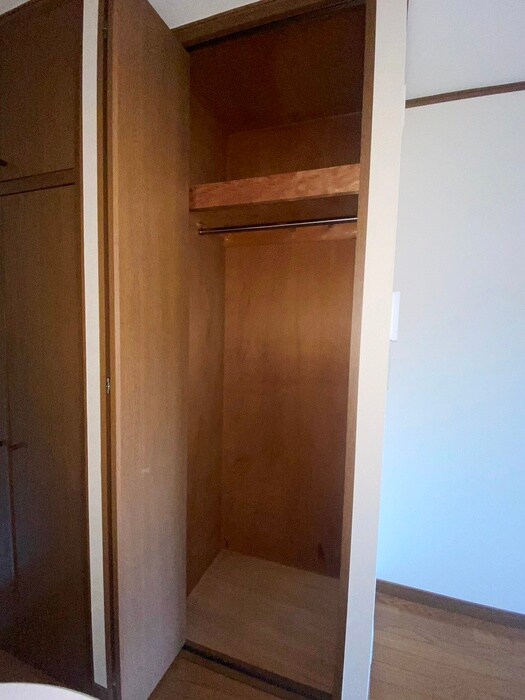 物件内観写真12　(収納)
