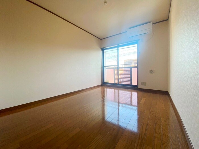 物件内観写真18　(居室)