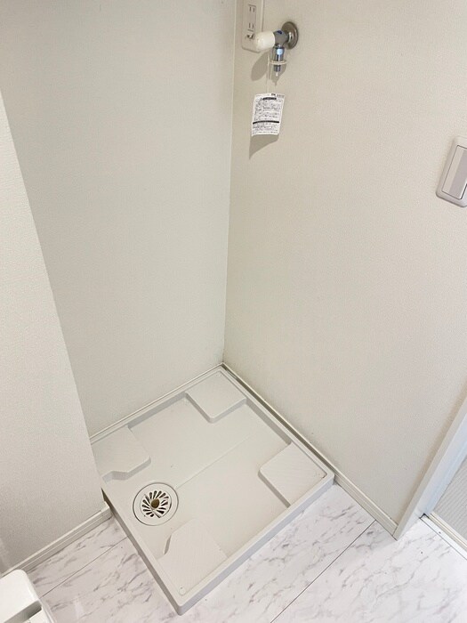 物件内観写真19　(洗濯機置場)