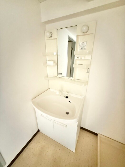 物件内観写真10　(洗面)