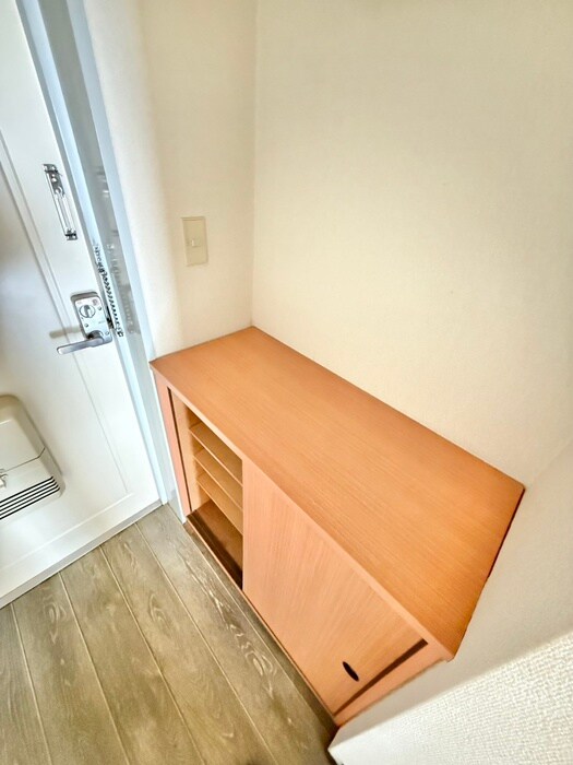 物件内観写真17　(靴箱)