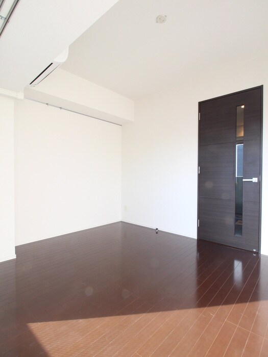 物件内観写真11　(居室)