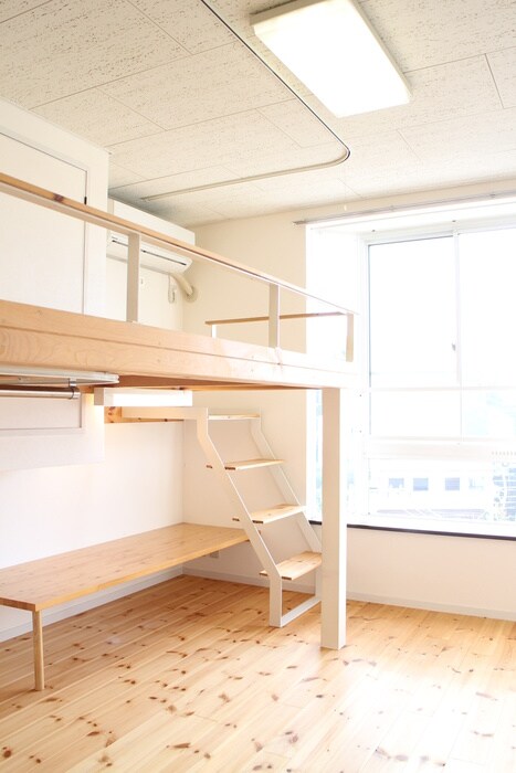 物件内観写真5　(居室)