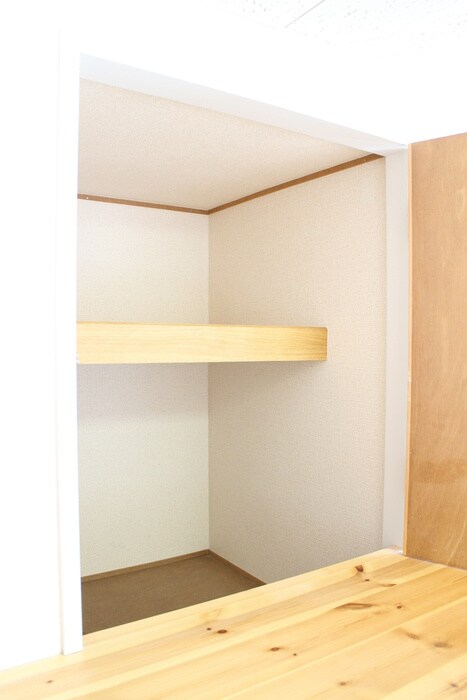 物件内観写真11　(収納)