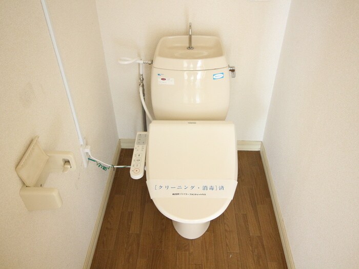 物件内観写真14　(トイレ)