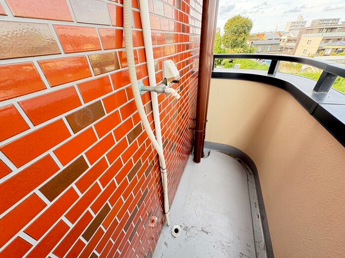 物件内観写真15　(洗濯機置場)