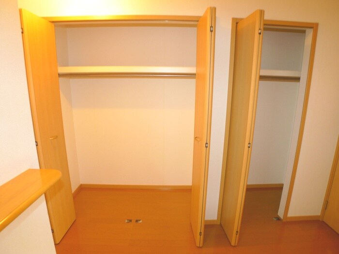 物件内観写真9　(収納)