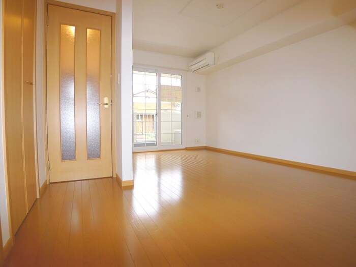 物件内観写真15　(居室)