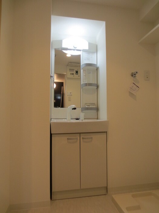 物件内観写真12　(洗面)