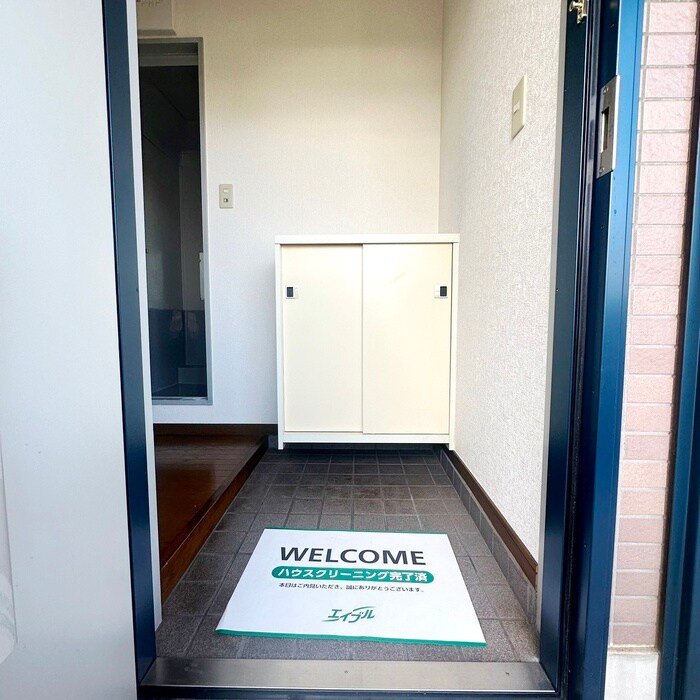 物件内観写真14　(玄関)