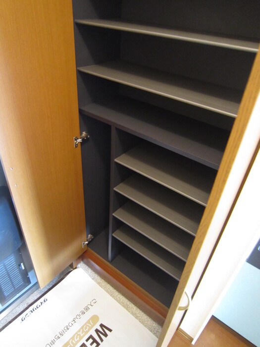 物件内観写真17　(靴箱)