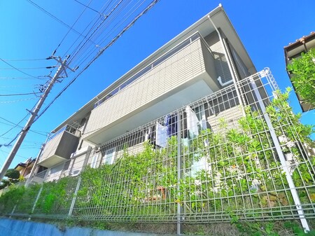 AZALEA(101)外観写真