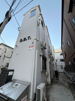 Ｓ．Ｂ．Ｔ．外観写真