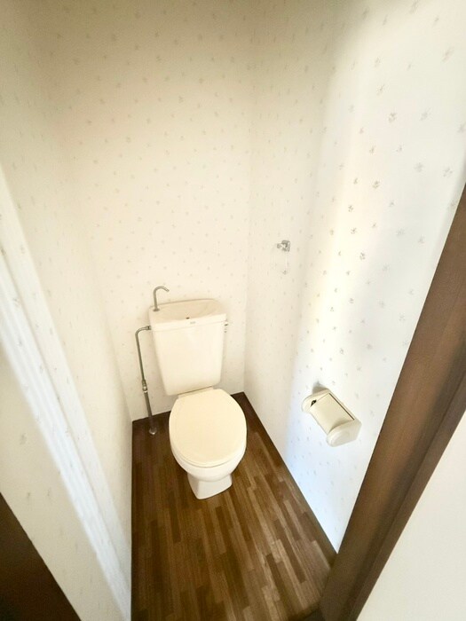 物件内観写真12　(トイレ)