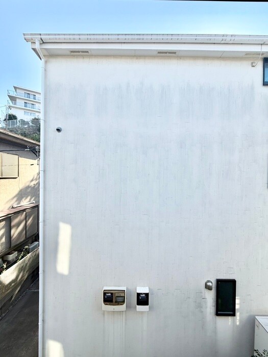 物件内観写真16　(室内からの展望)