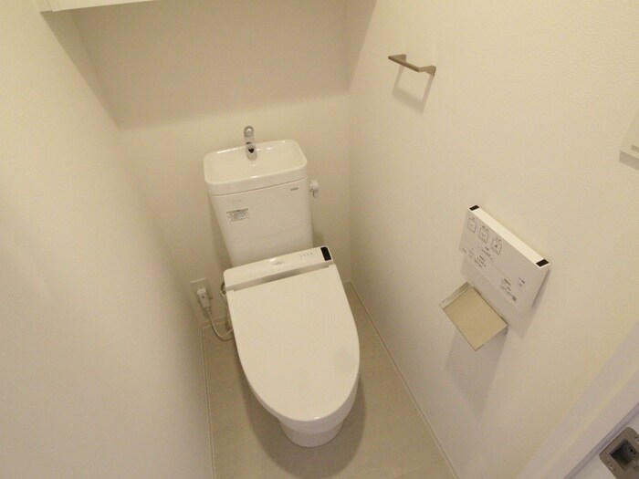 物件内観写真12　(トイレ)