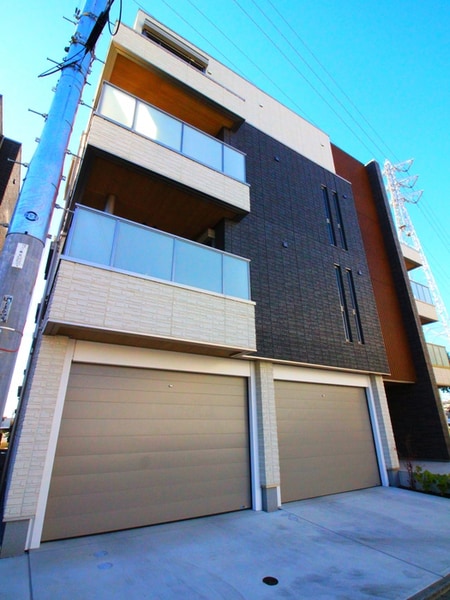 ヴィアソーレイツキ外観写真