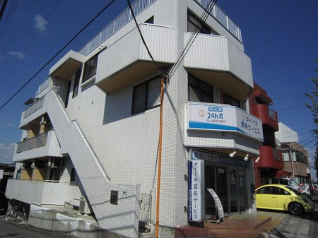 白樺マンション外観写真