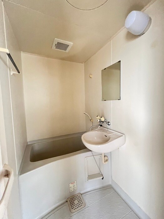 物件内観写真5　(バス／シャワールーム等)