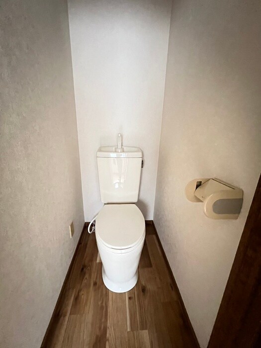 物件内観写真7　(トイレ)