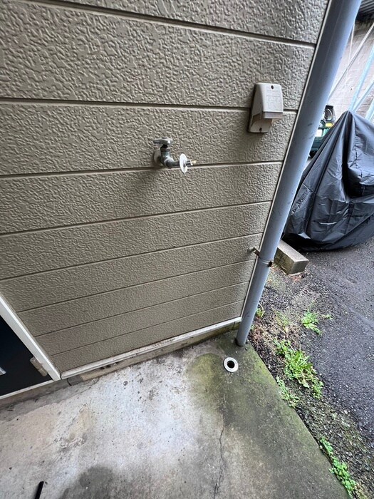 物件内観写真16　(洗濯機置場)