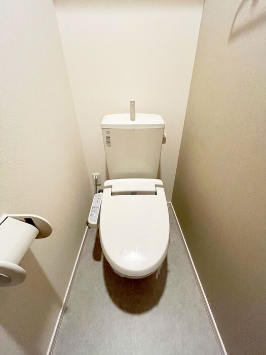 物件内観写真10　(トイレ)