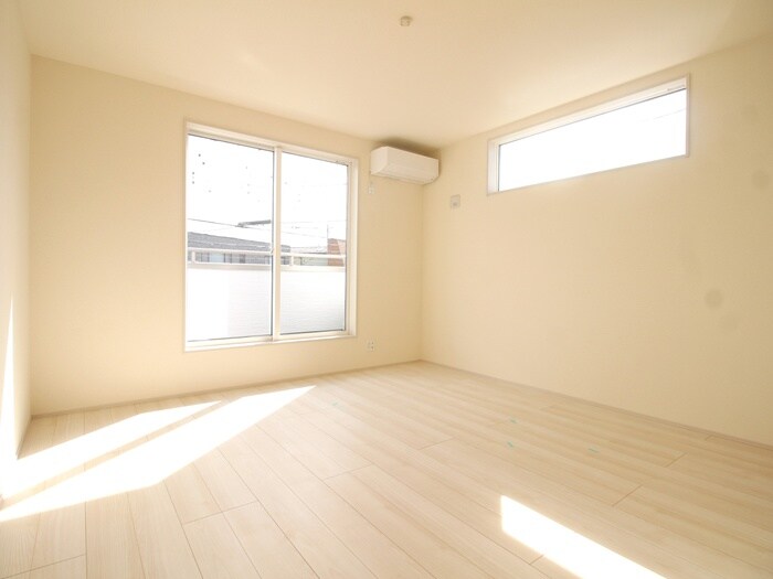 物件内観写真14　(居室)