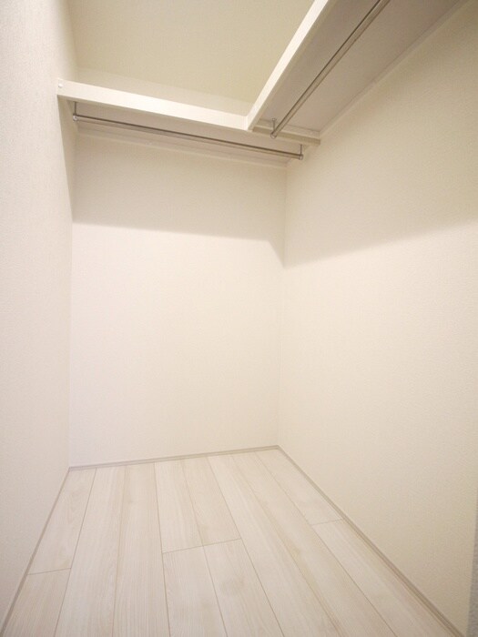 物件内観写真15　(収納)