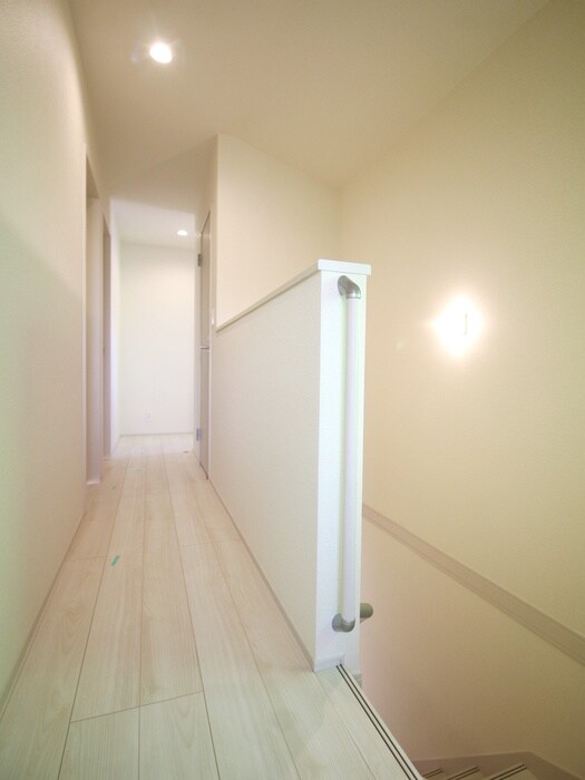 物件内観写真19　(廊下)
