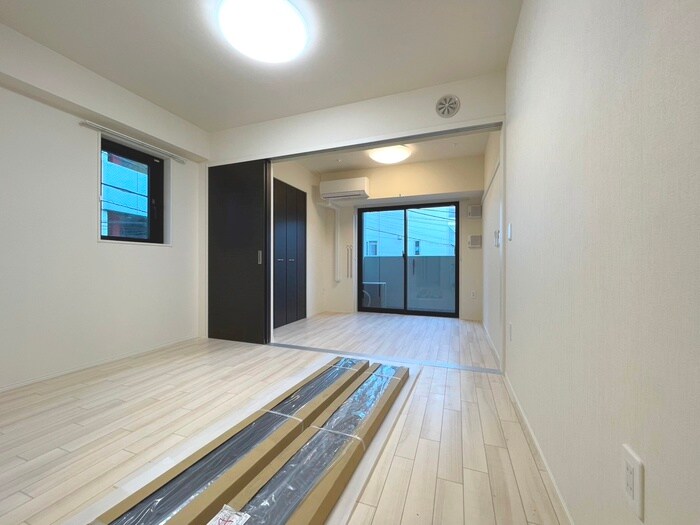 物件内観写真8　(居室)